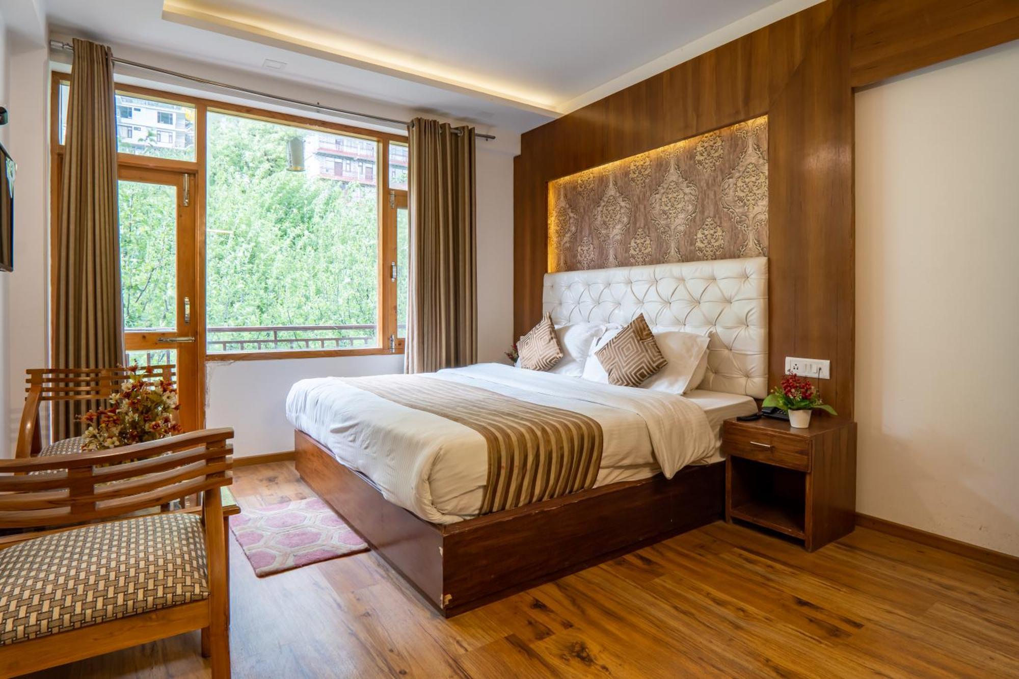 Pristine Inn Manali Εξωτερικό φωτογραφία