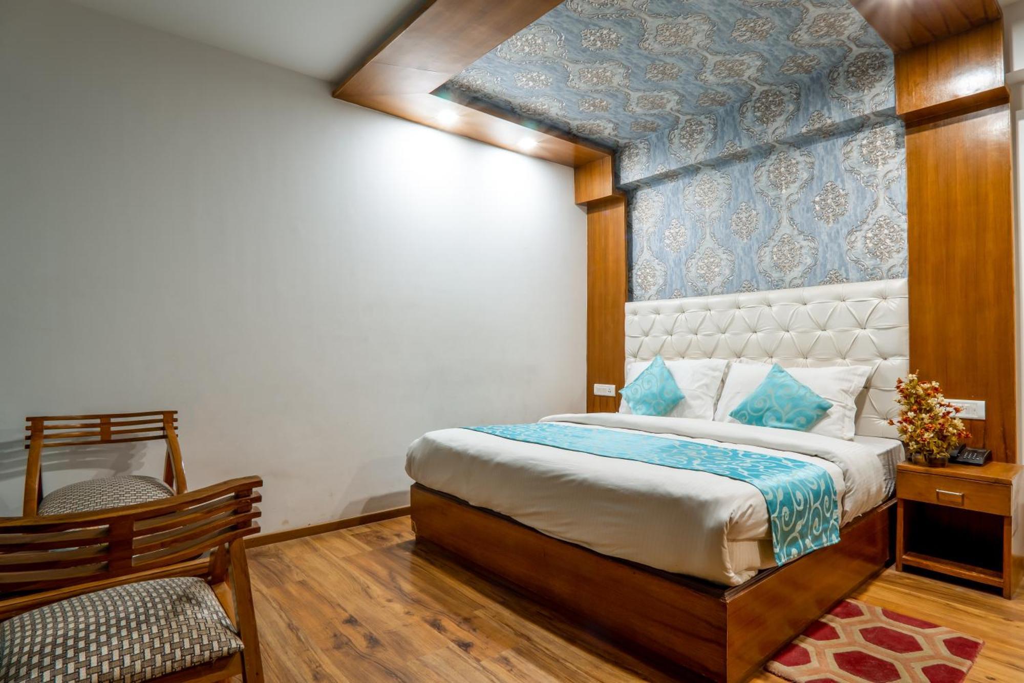 Pristine Inn Manali Εξωτερικό φωτογραφία