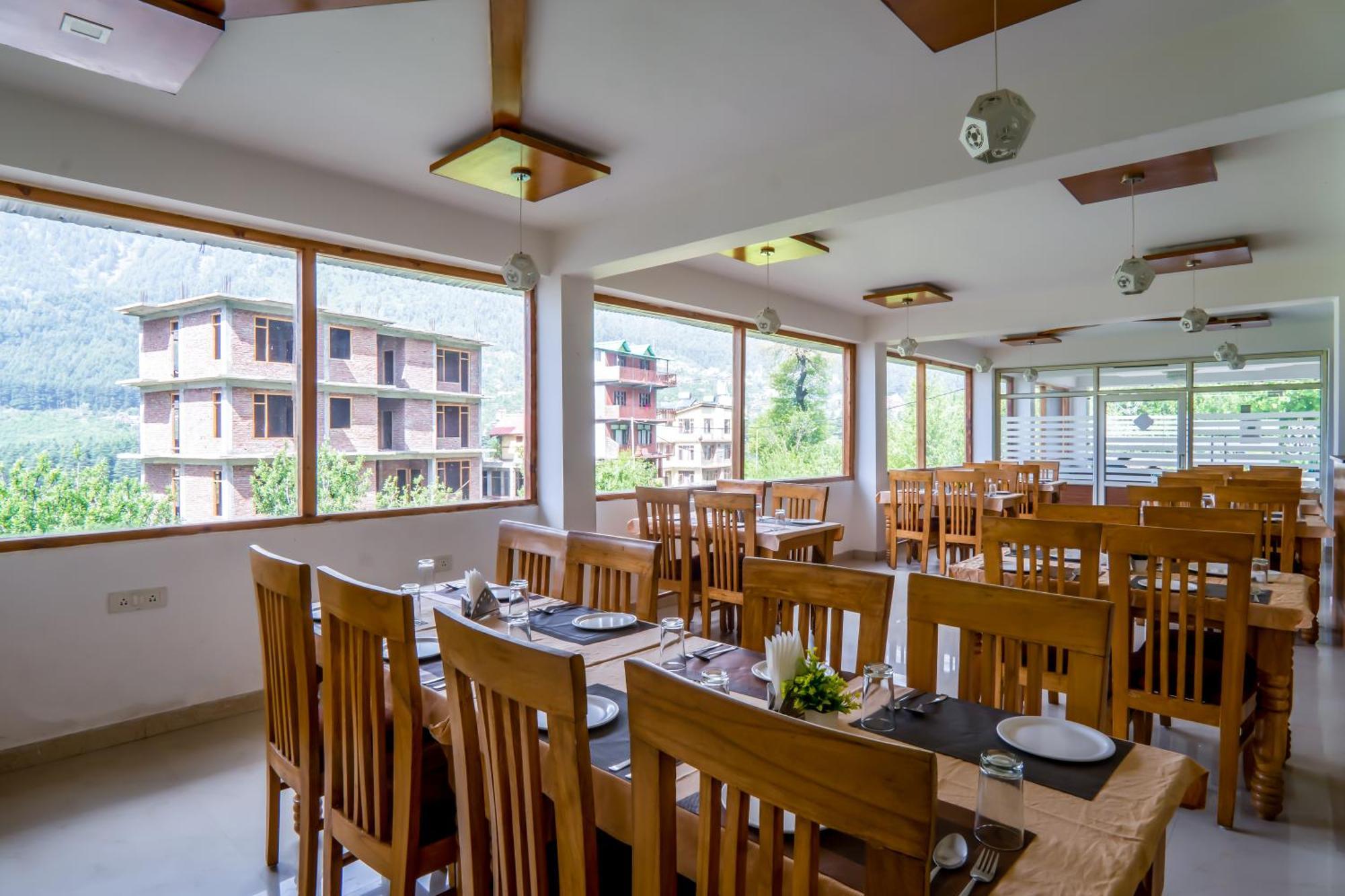 Pristine Inn Manali Εξωτερικό φωτογραφία